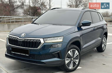 Внедорожник / Кроссовер Skoda Karoq 2022 в Киеве