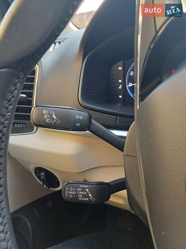 Позашляховик / Кросовер Skoda Karoq 2020 в Ужгороді