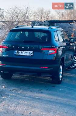 Позашляховик / Кросовер Skoda Karoq 2021 в Дніпрі