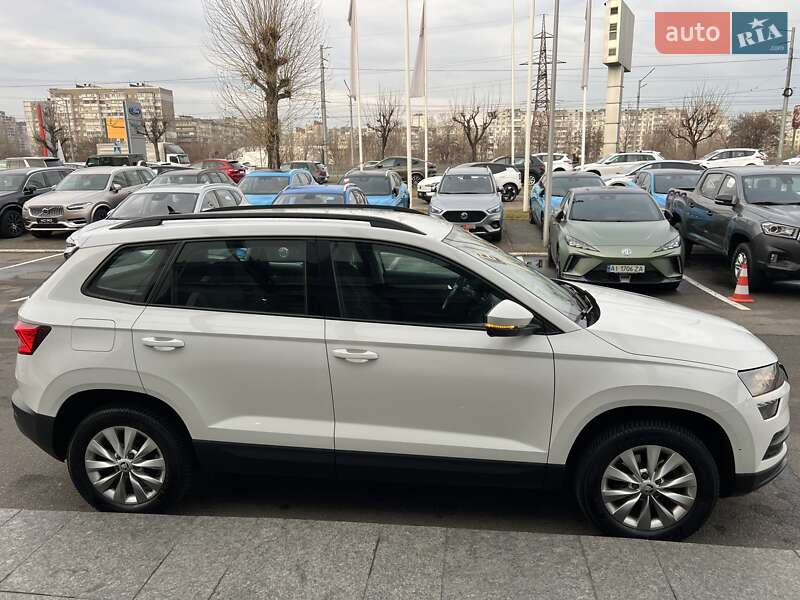Позашляховик / Кросовер Skoda Karoq 2021 в Києві