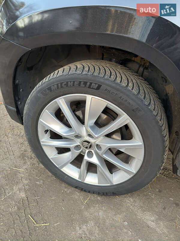 Внедорожник / Кроссовер Skoda Karoq 2019 в Кропивницком