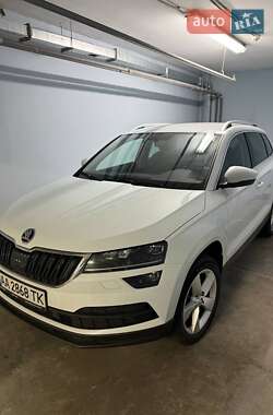 Внедорожник / Кроссовер Skoda Karoq 2018 в 