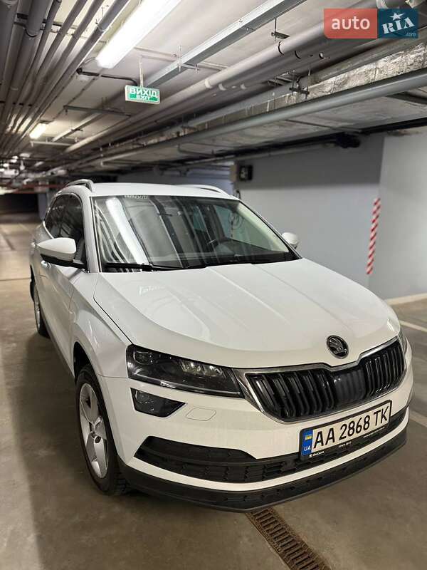 Внедорожник / Кроссовер Skoda Karoq 2018 в 