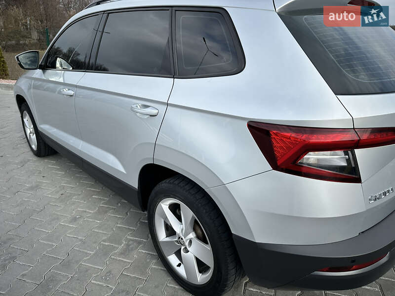 Позашляховик / Кросовер Skoda Karoq 2019 в Вінниці