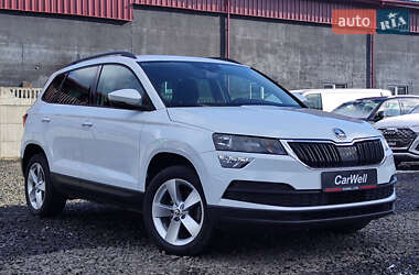 Внедорожник / Кроссовер Skoda Karoq 2021 в 