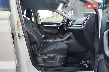 Внедорожник / Кроссовер Skoda Karoq 2021 в 