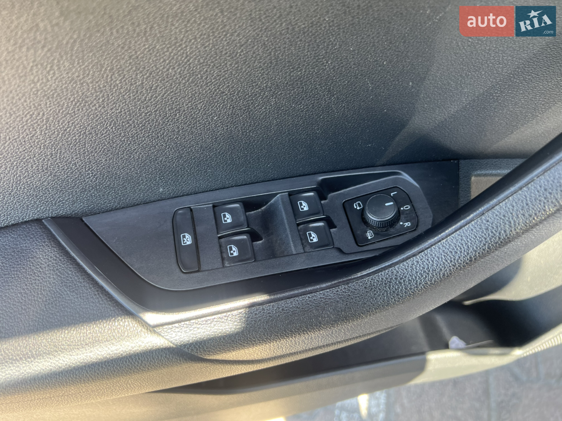 2021 Skoda Karoq - мініатюра 42