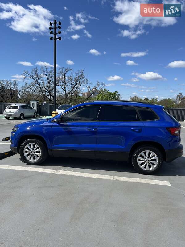 Позашляховик / Кросовер Skoda Karoq 2020 в Києві