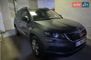 Внедорожник / Кроссовер Skoda Karoq 2021 в 