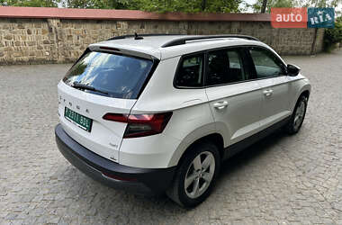 Внедорожник / Кроссовер Skoda Karoq 2020 в 