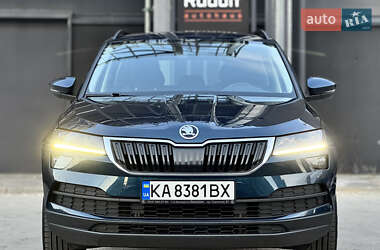 Внедорожник / Кроссовер Skoda Karoq 2021 в 