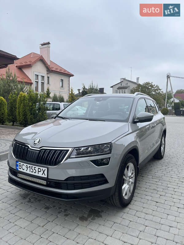 Позашляховик / Кросовер Skoda Karoq 2018 в 