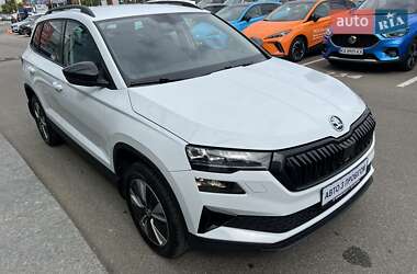 Внедорожник / Кроссовер Skoda Karoq 2022 в 
