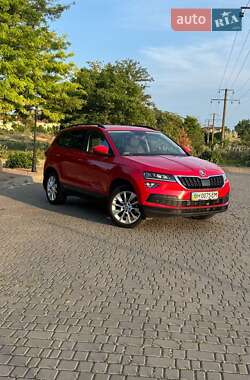 Позашляховик / Кросовер Skoda Karoq 2019 в 