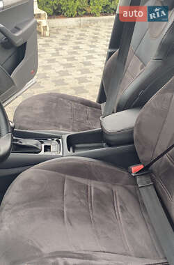 Внедорожник / Кроссовер Skoda Karoq 2020 в 