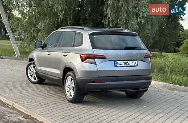 Внедорожник / Кроссовер Skoda Karoq 2021 в 