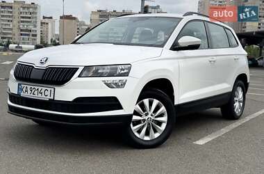 Внедорожник / Кроссовер Skoda Karoq 2021 в Киеве