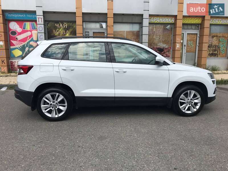 Позашляховик / Кросовер Skoda Karoq 2021 в Києві