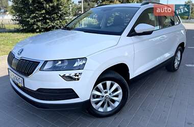 Внедорожник / Кроссовер Skoda Karoq 2021 в Киеве