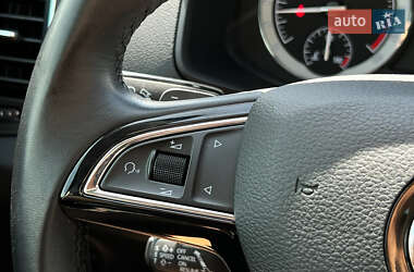 Внедорожник / Кроссовер Skoda Karoq 2020 в 