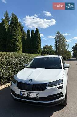 Внедорожник / Кроссовер Skoda Karoq 2018 в 