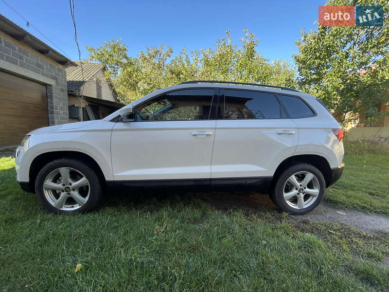 Позашляховик / Кросовер Skoda Karoq 2019 в Львові