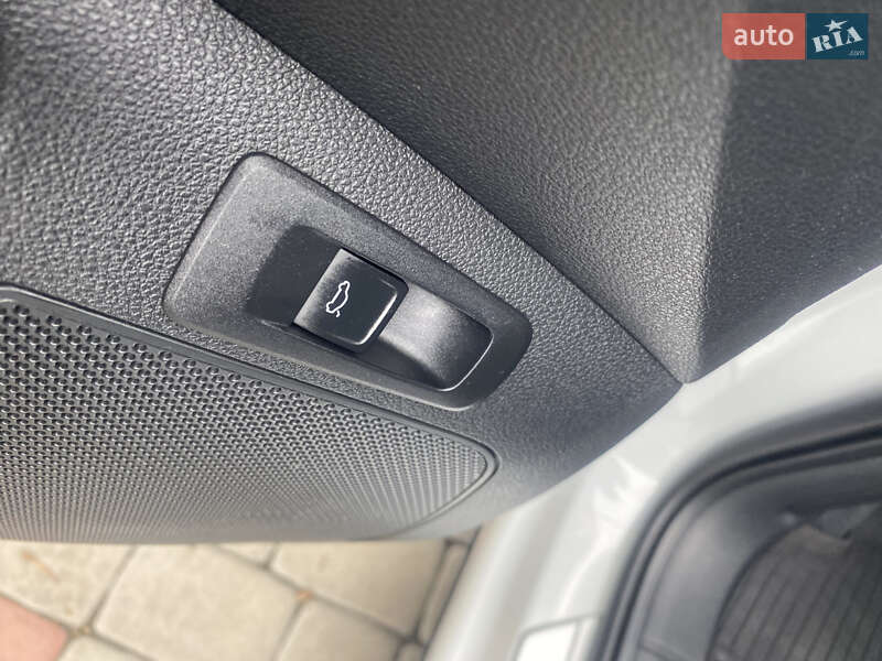 Внедорожник / Кроссовер Skoda Karoq 2022 в Краснограде