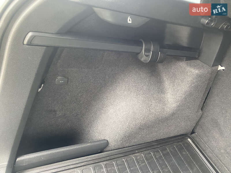 Внедорожник / Кроссовер Skoda Karoq 2022 в Краснограде