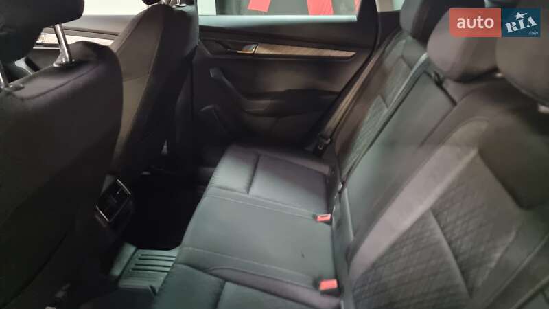 Внедорожник / Кроссовер Skoda Karoq 2023 в Киеве фото 7 Внедорожник / Кроссовер Skoda Karoq 2023 в Киеве