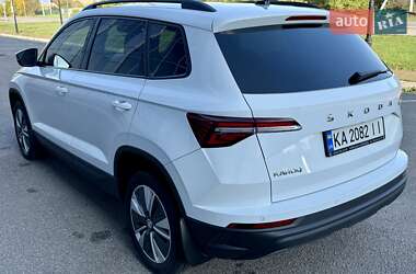 Внедорожник / Кроссовер Skoda Karoq 2023 в 