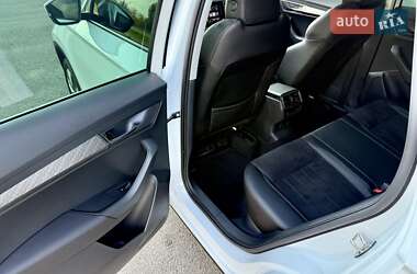 Внедорожник / Кроссовер Skoda Karoq 2023 в 