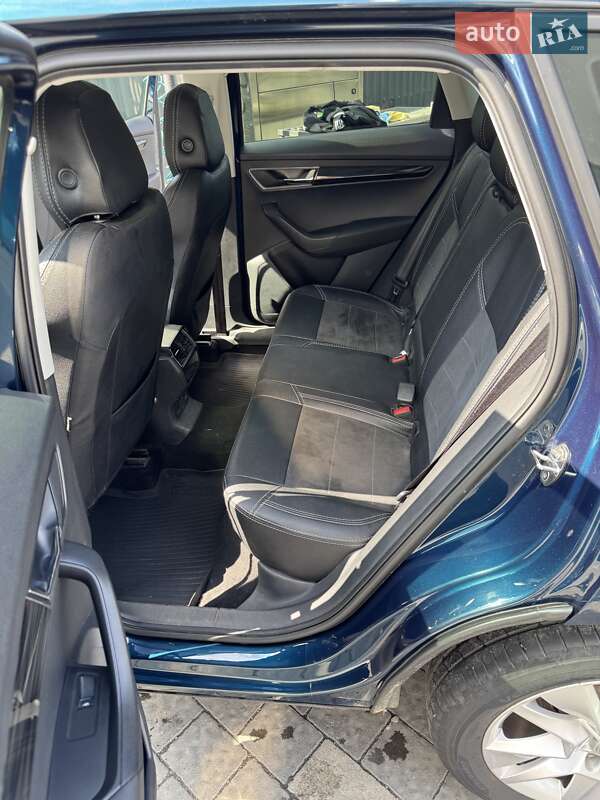 Позашляховик / Кросовер Skoda Karoq 2022 в Ужгороді