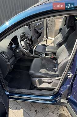 Внедорожник / Кроссовер Skoda Karoq 2022 в 