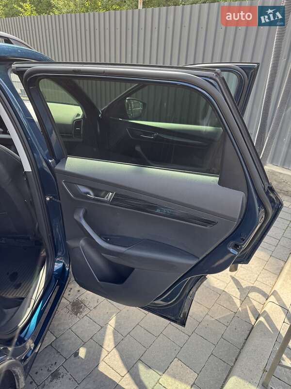 Позашляховик / Кросовер Skoda Karoq 2022 в Ужгороді