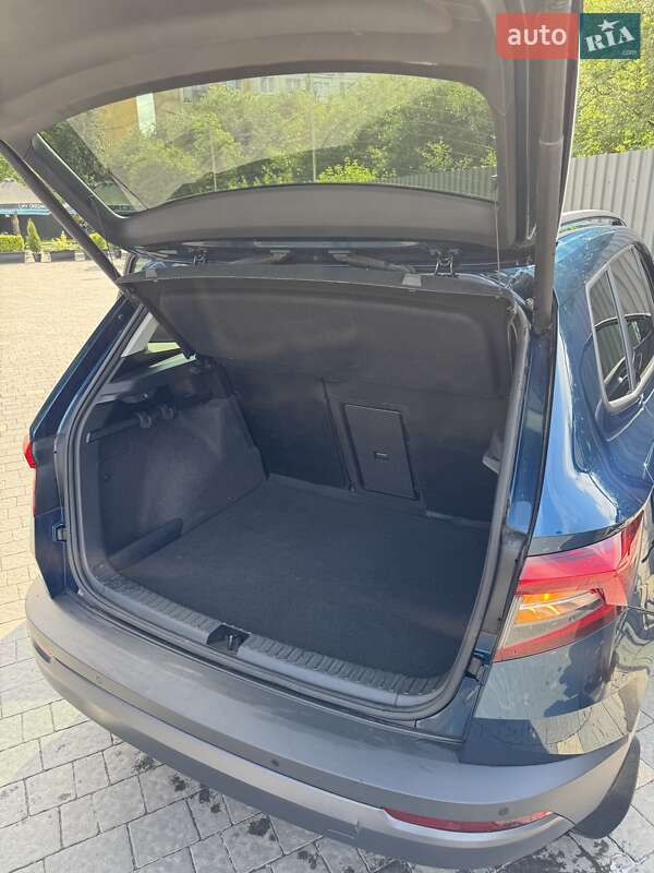 Позашляховик / Кросовер Skoda Karoq 2022 в Ужгороді