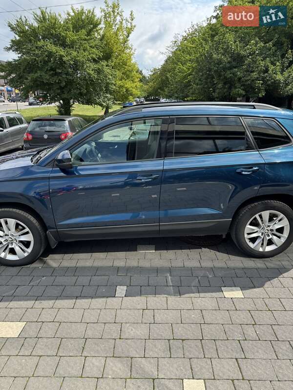 Позашляховик / Кросовер Skoda Karoq 2022 в Ужгороді