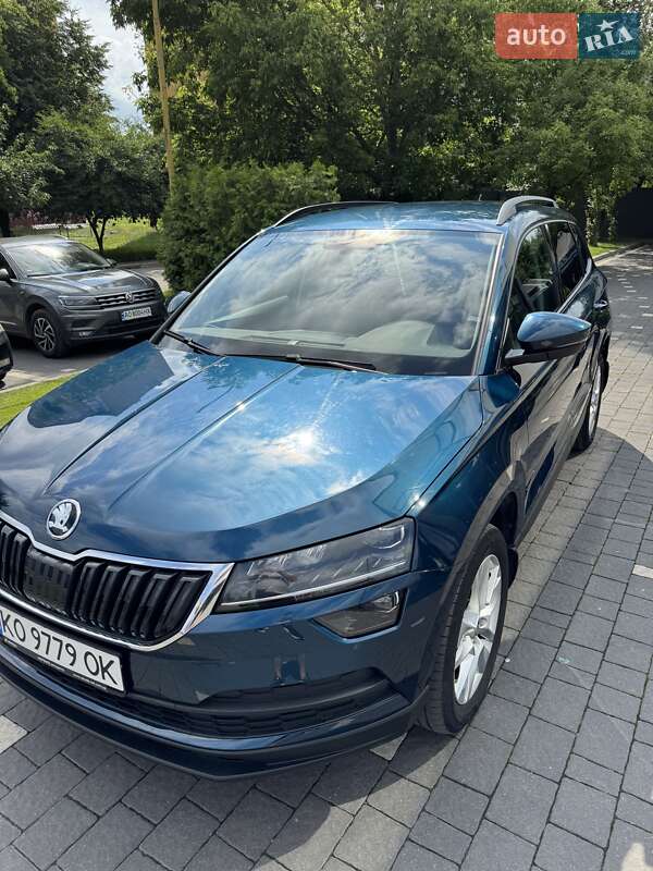 Внедорожник / Кроссовер Skoda Karoq 2022 в 
