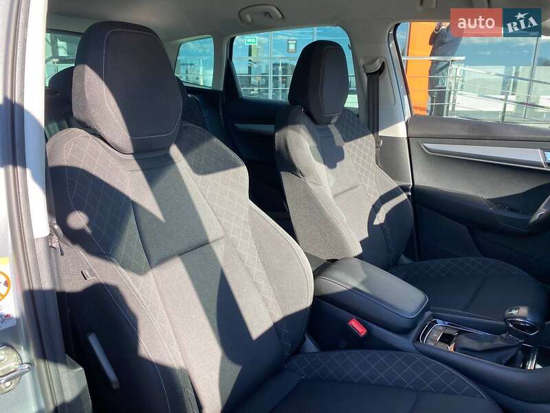 Внедорожник / Кроссовер Skoda Karoq 2021 в Львове фото 27 Внедорожник / Кроссовер Skoda Karoq 2021 в Львове