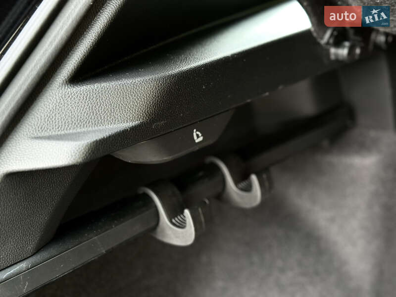 Внедорожник / Кроссовер Skoda Karoq 2021 в Мукачево