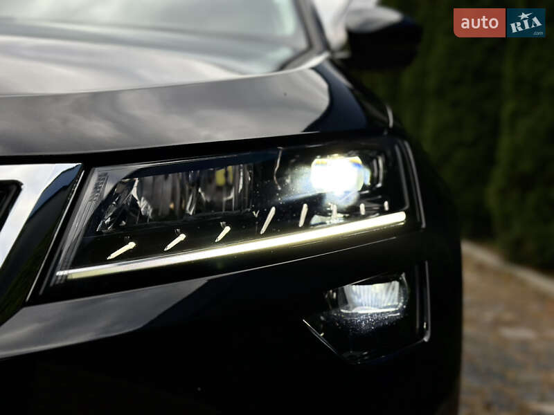 Внедорожник / Кроссовер Skoda Karoq 2021 в Мукачево