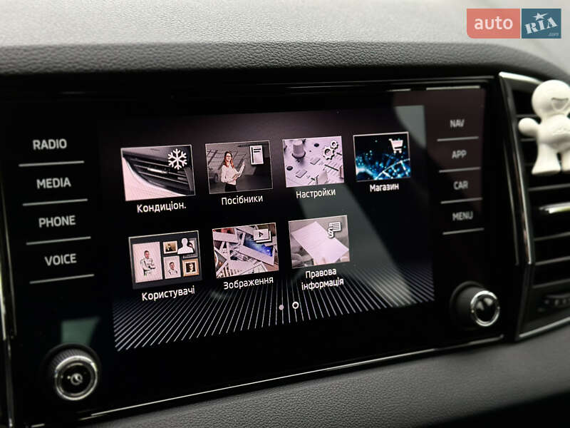 Внедорожник / Кроссовер Skoda Karoq 2021 в Мукачево