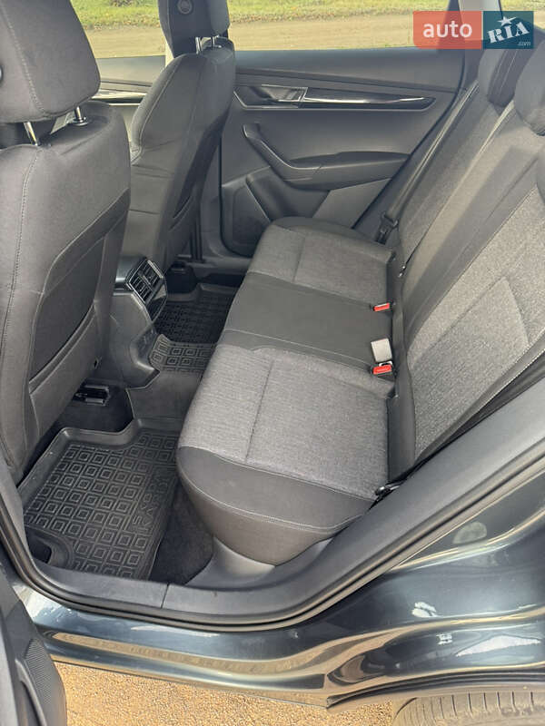 Внедорожник / Кроссовер Skoda Karoq 2018 в Коростене