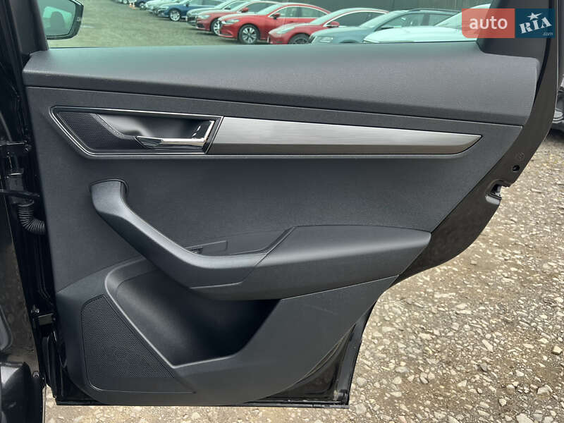 Внедорожник / Кроссовер Skoda Karoq 2021 в Луцке