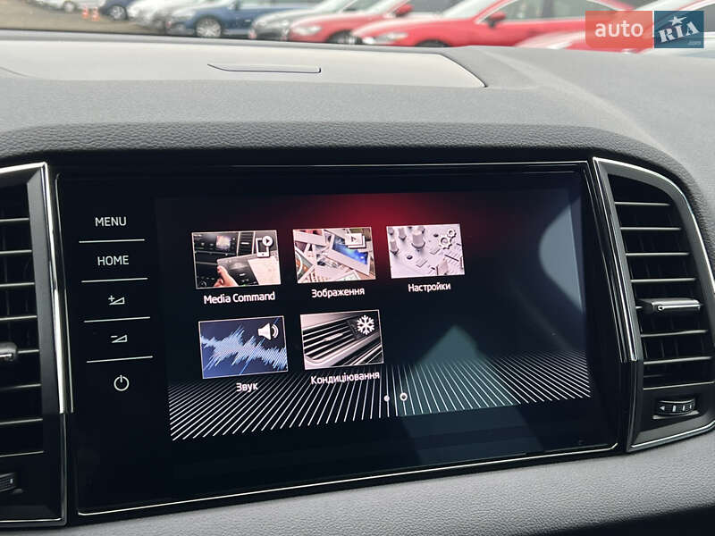 Внедорожник / Кроссовер Skoda Karoq 2021 в Луцке