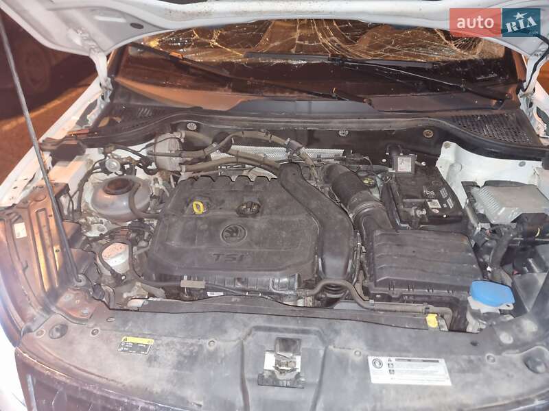 Внедорожник / Кроссовер Skoda Karoq 2018 в Харькове