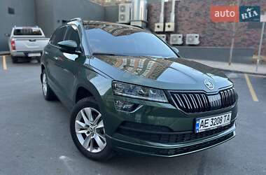 Внедорожник / Кроссовер Skoda Karoq 2021 в Днепре