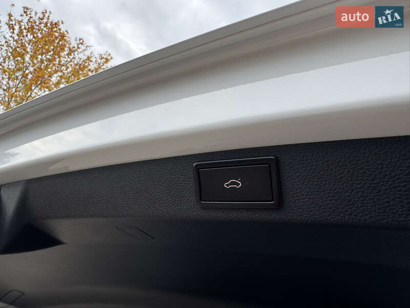 Позашляховик / Кросовер Skoda Karoq 2020 в Дніпрі