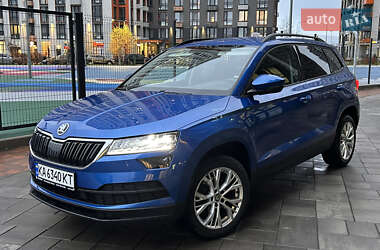 Внедорожник / Кроссовер Skoda Karoq 2021 в Киеве