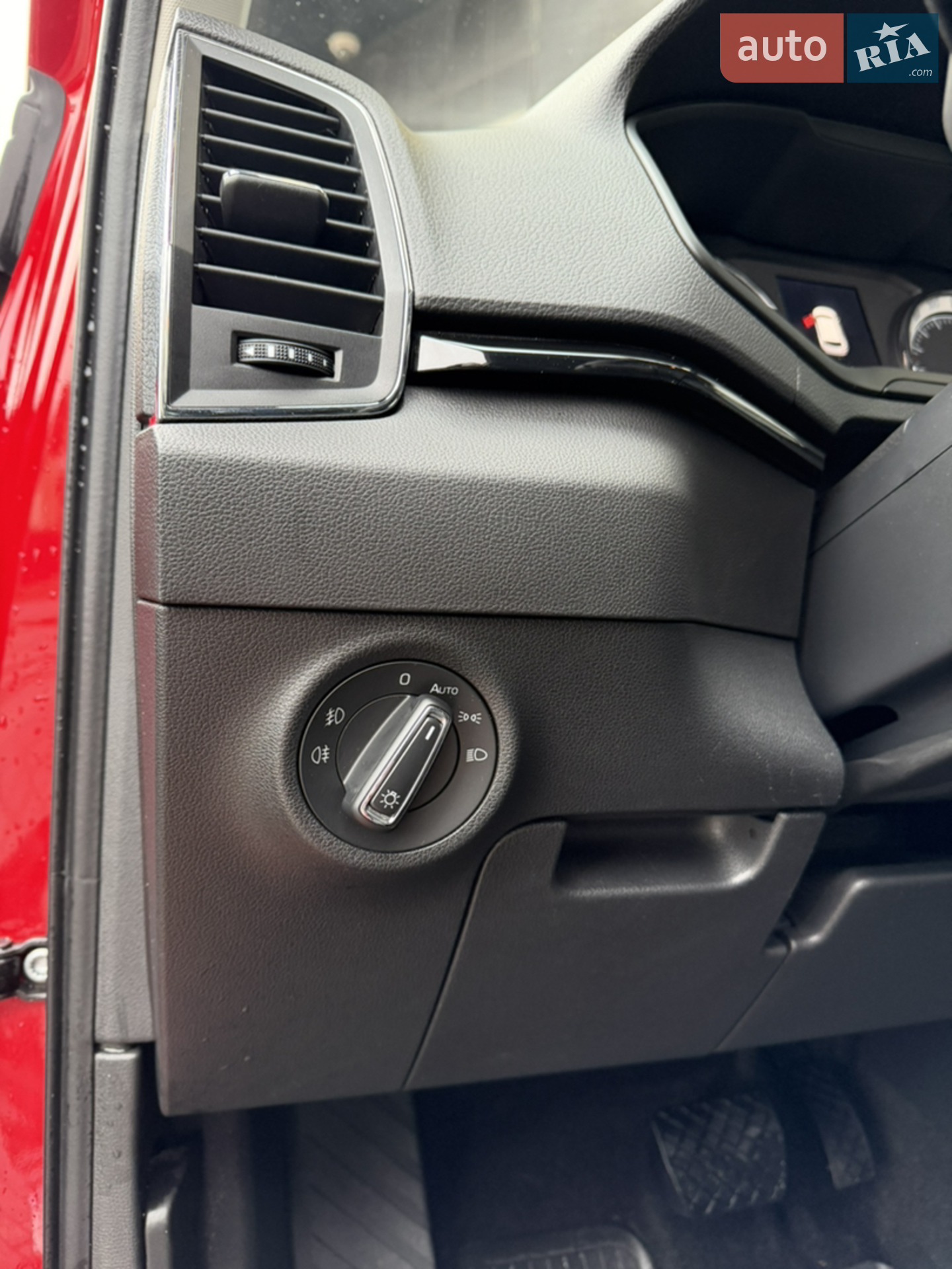 2018 Skoda Karoq - мініатюра 12