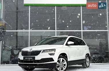 Внедорожник / Кроссовер Skoda Karoq 2021 в Киеве